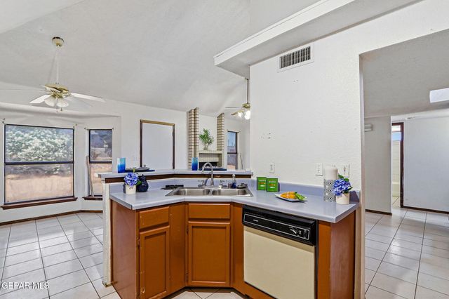 12052 MIGUEL VARELA Lane, El Paso, TX 79936