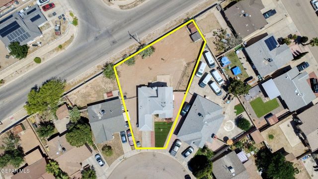 12052 MIGUEL VARELA Lane, El Paso, TX 79936