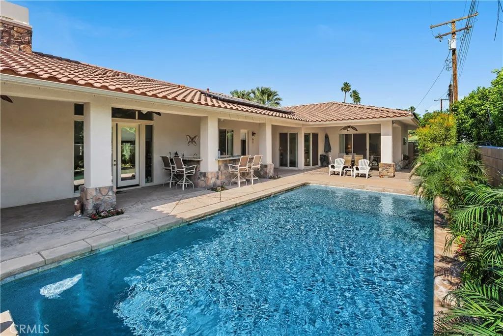 1221 Linda Vista, Palm Springs, CA 92262