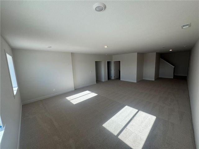20827 W 188th Terrace, Spring Hill, KS 66083