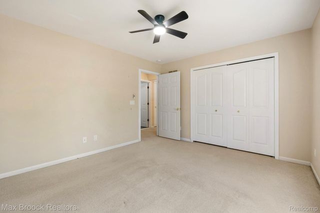 7657 Windgate Circle, West Bloomfield Charter Township, MI 48323