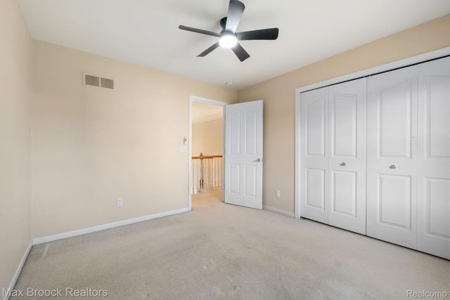 7657 Windgate Circle, West Bloomfield Charter Township, MI 48323