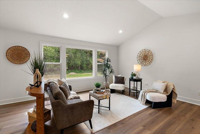9764 56th Avenue, Allendale, MI 49401