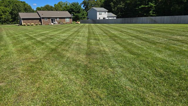 29209 62nd Avenue, Lawton, MI 49065