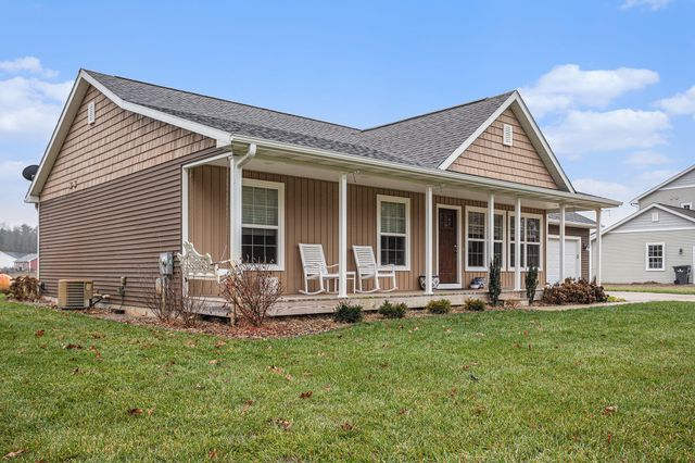 29209 62nd Avenue, Lawton, MI 49065