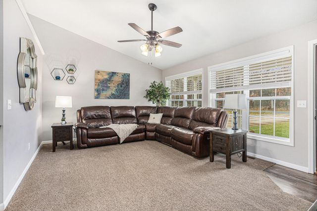 29209 62nd Avenue, Lawton, MI 49065