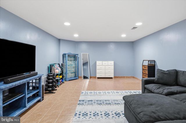 11757 ARBOR GLEN WAY, Reston, VA 20194