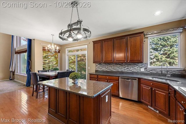49896 Parkside Drive, Northville Township, MI 48168