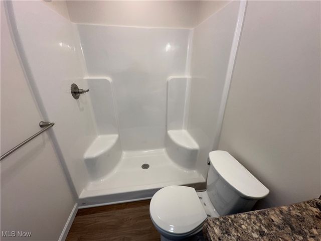 3253 Glen Oaks Drive, Youngstown, OH 44511