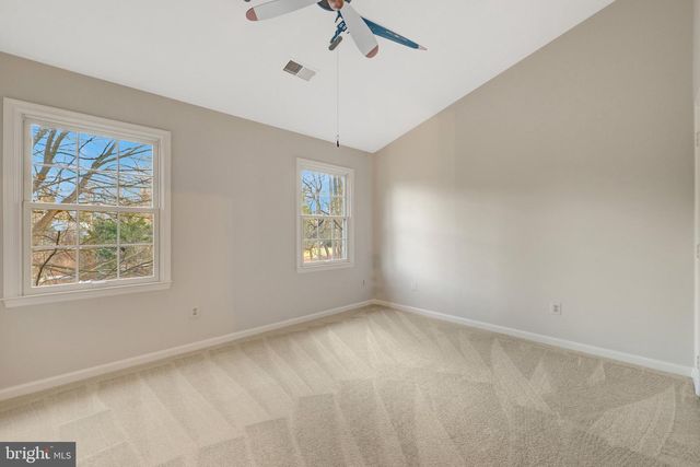 11273-A WAPLES MILL RD, Oakton, VA 22124