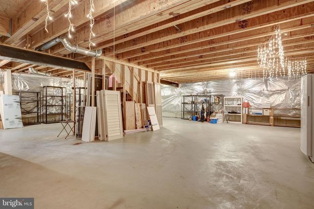 11273-A WAPLES MILL RD, Oakton, VA 22124