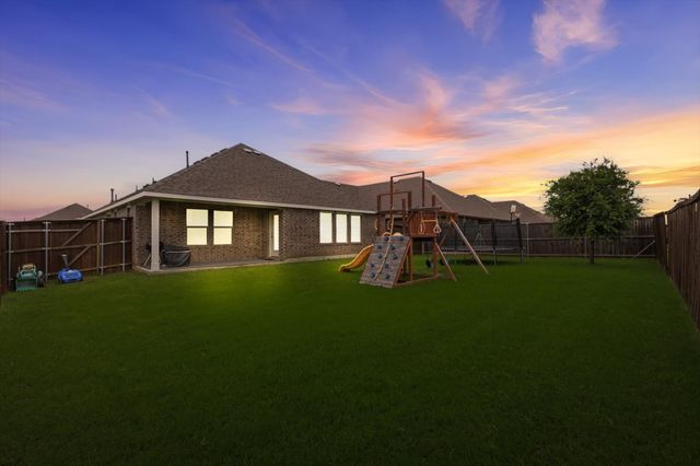 5836 Melville Lane, Forney, TX 75126