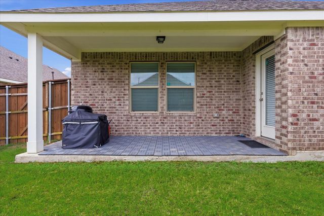 5836 Melville Lane, Forney, TX 75126