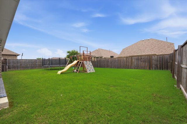 5836 Melville Lane, Forney, TX 75126