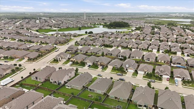 5836 Melville Lane, Forney, TX 75126