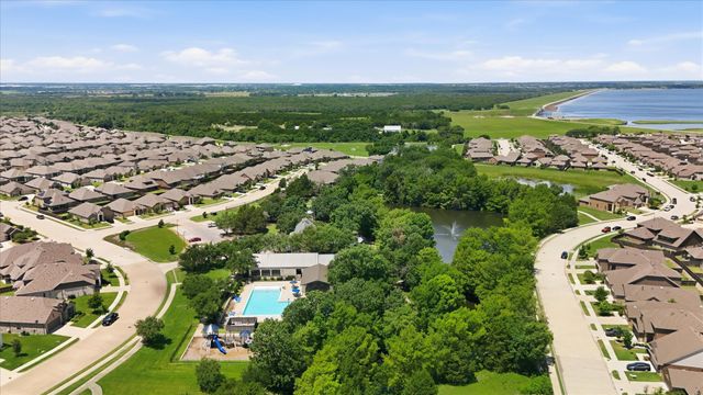 5836 Melville Lane, Forney, TX 75126