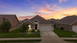 5836 Melville Lane, Forney, TX 75126