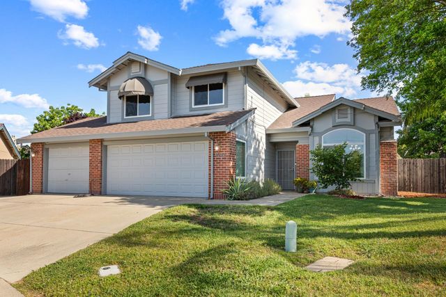 8422 Deer Fern Ct, Antelope, CA 95843