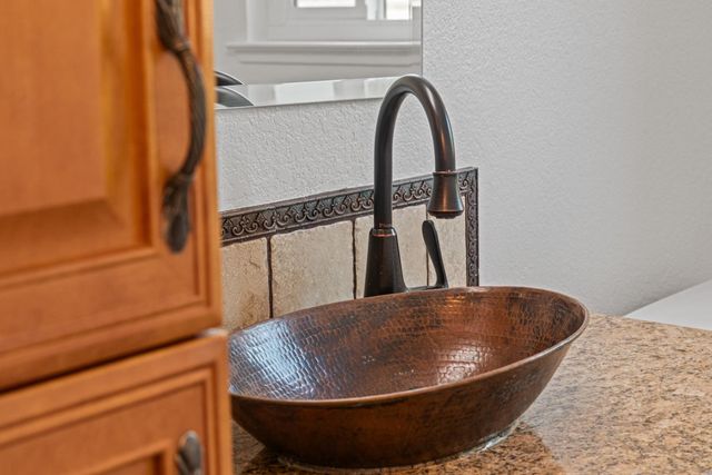 8422 Deer Fern Ct, Antelope, CA 95843
