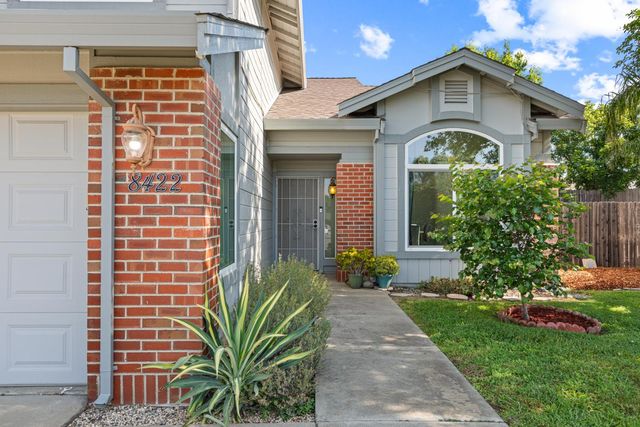 8422 Deer Fern Ct, Antelope, CA 95843