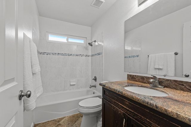 8422 Deer Fern Ct, Antelope, CA 95843