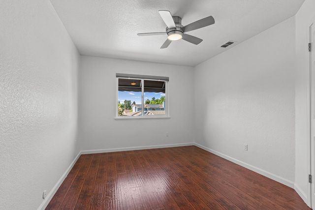 8422 Deer Fern Ct, Antelope, CA 95843