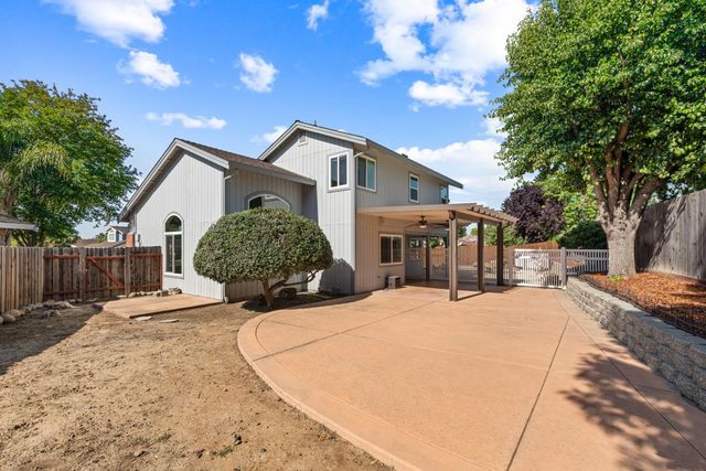 8422 Deer Fern Ct, Antelope, CA 95843