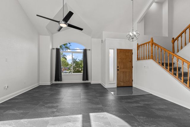 8422 Deer Fern Ct, Antelope, CA 95843