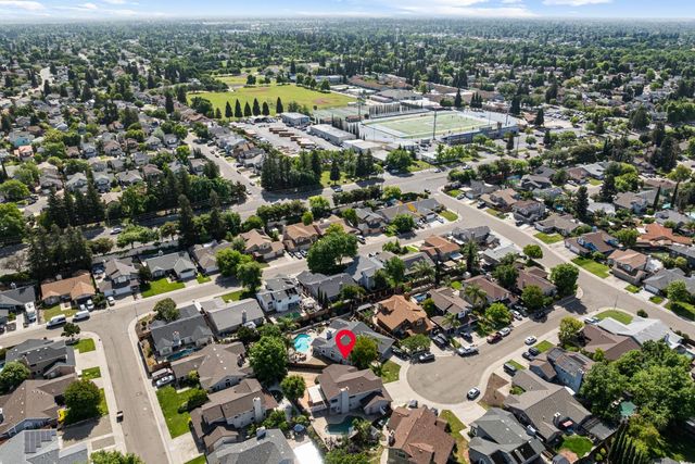 8422 Deer Fern Ct, Antelope, CA 95843