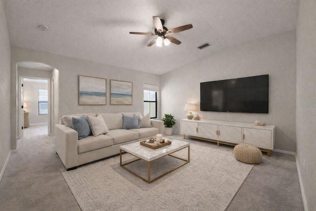 11840 13TH WAY N, St Petersburg, FL 33716