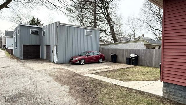 815 W 28TH Street, Erie, PA 16508