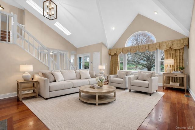 45 E Hill Road, Cortlandt Manor, NY 10567