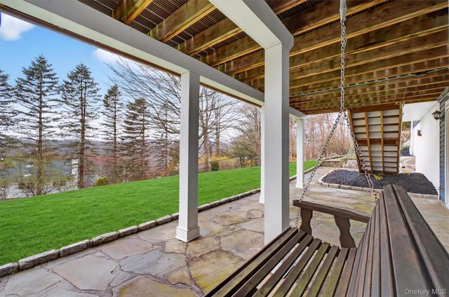 45 E Hill Road, Cortlandt Manor, NY 10567