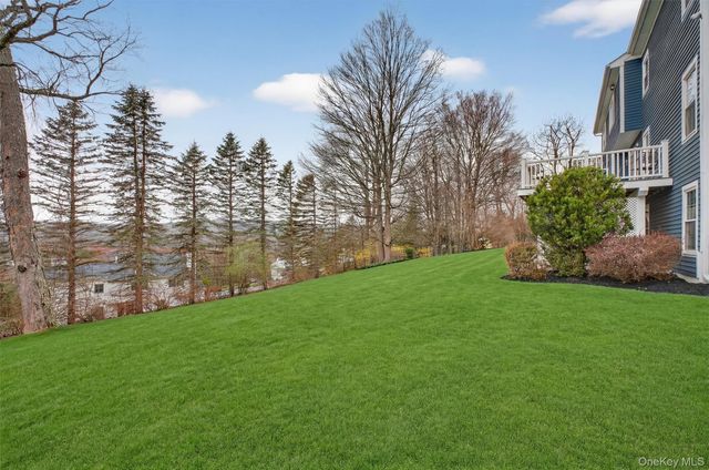 45 E Hill Road, Cortlandt Manor, NY 10567