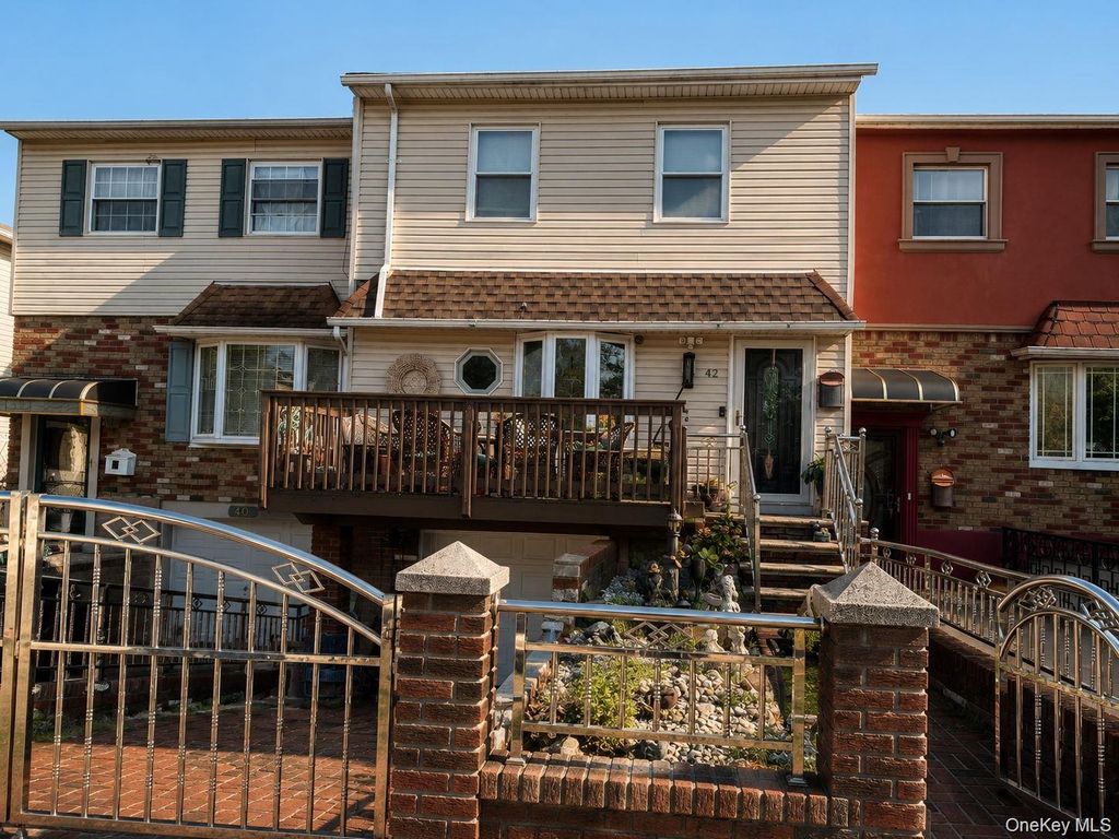 42 Birch Road, Staten Island, NY 10303 — exterior