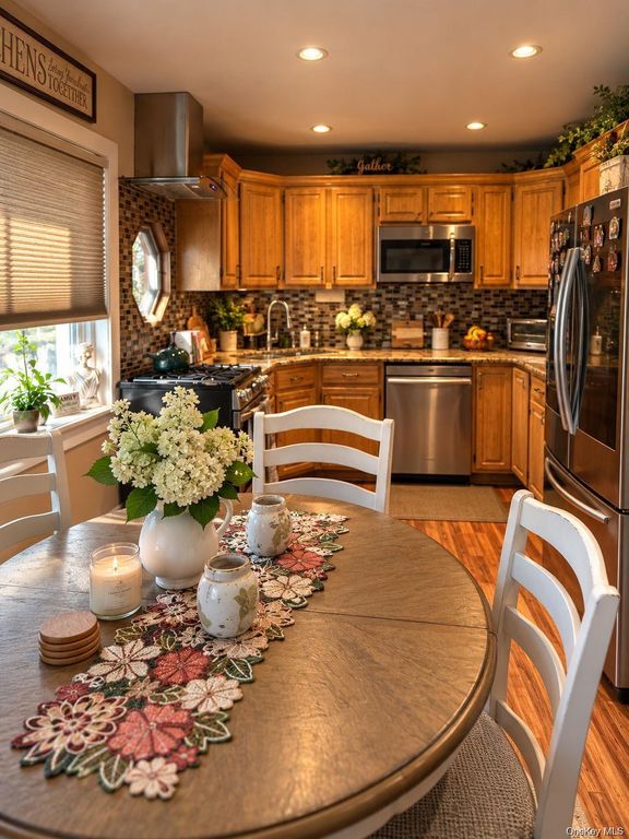 42 Birch Road, Staten Island, NY 10303 — photo 3
