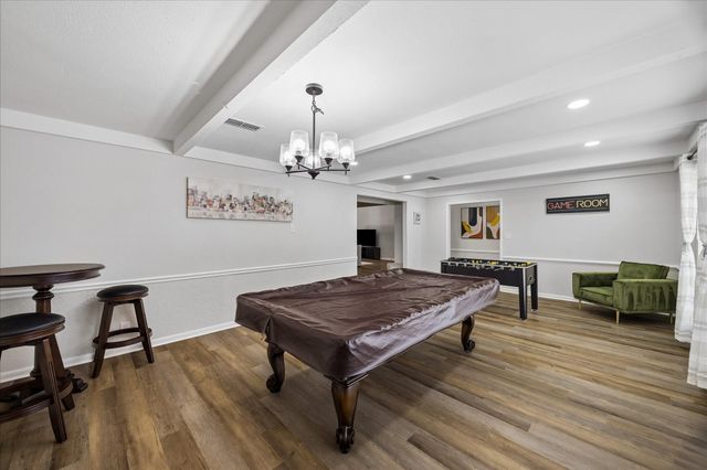 2930 Riata Lane, Houston, TX 77043