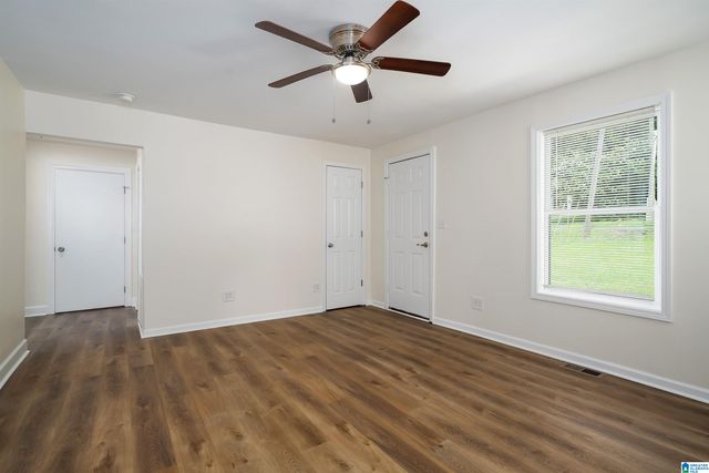 2001 REED ROAD NE, Center Point, AL 35215