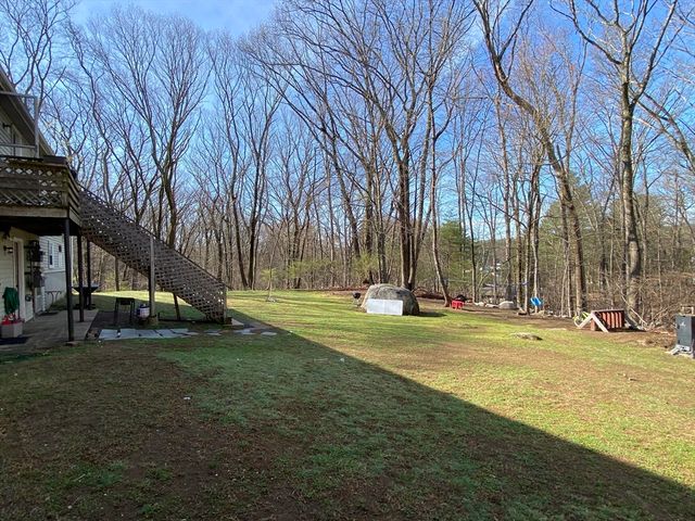 128 Cheryl Lane 2L, Holliston, MA 01746