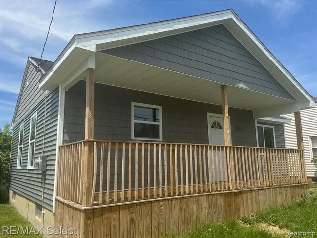 3302 Miller Road, Flint, MI 48503