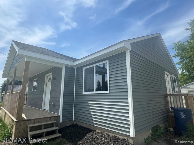 3302 Miller Road, Flint, MI 48503