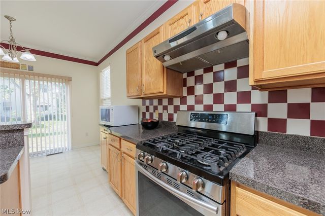 38467 Renwood Avenue, Avon, OH 44011