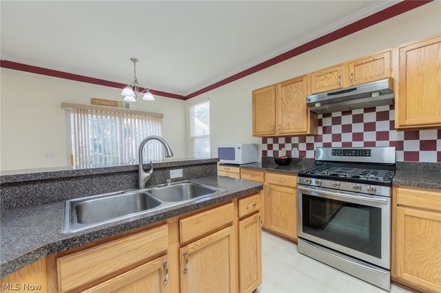 38467 Renwood Avenue, Avon, OH 44011