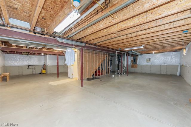 38467 Renwood Avenue, Avon, OH 44011