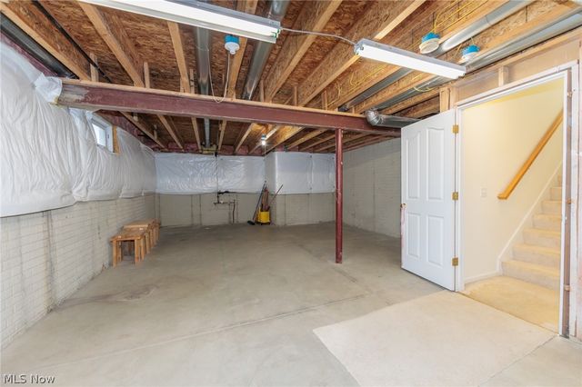 38467 Renwood Avenue, Avon, OH 44011