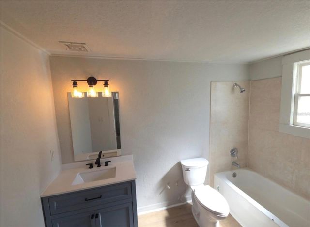 1908 N MITCHELL AVENUE, Tampa, FL 33602