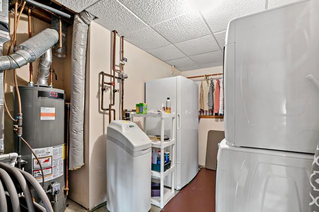 1729 Presidential Lane, Shakopee, MN 55379