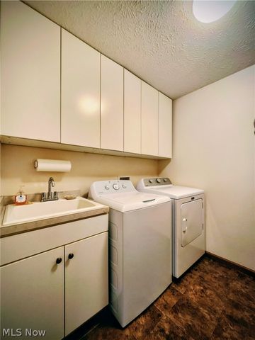 107 Cedar, Chardon, OH 44024