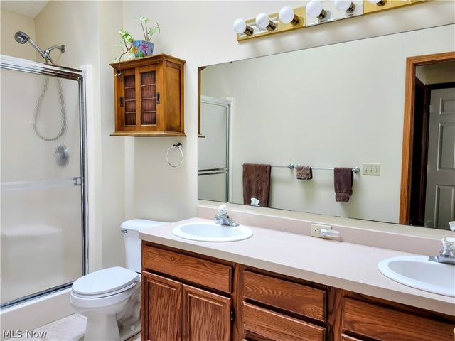 107 Cedar, Chardon, OH 44024