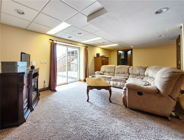 107 Cedar, Chardon, OH 44024